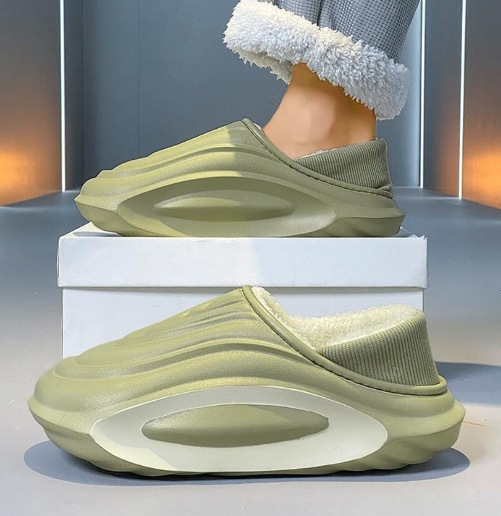 Comfclouds™ Sport Recovery Clogs